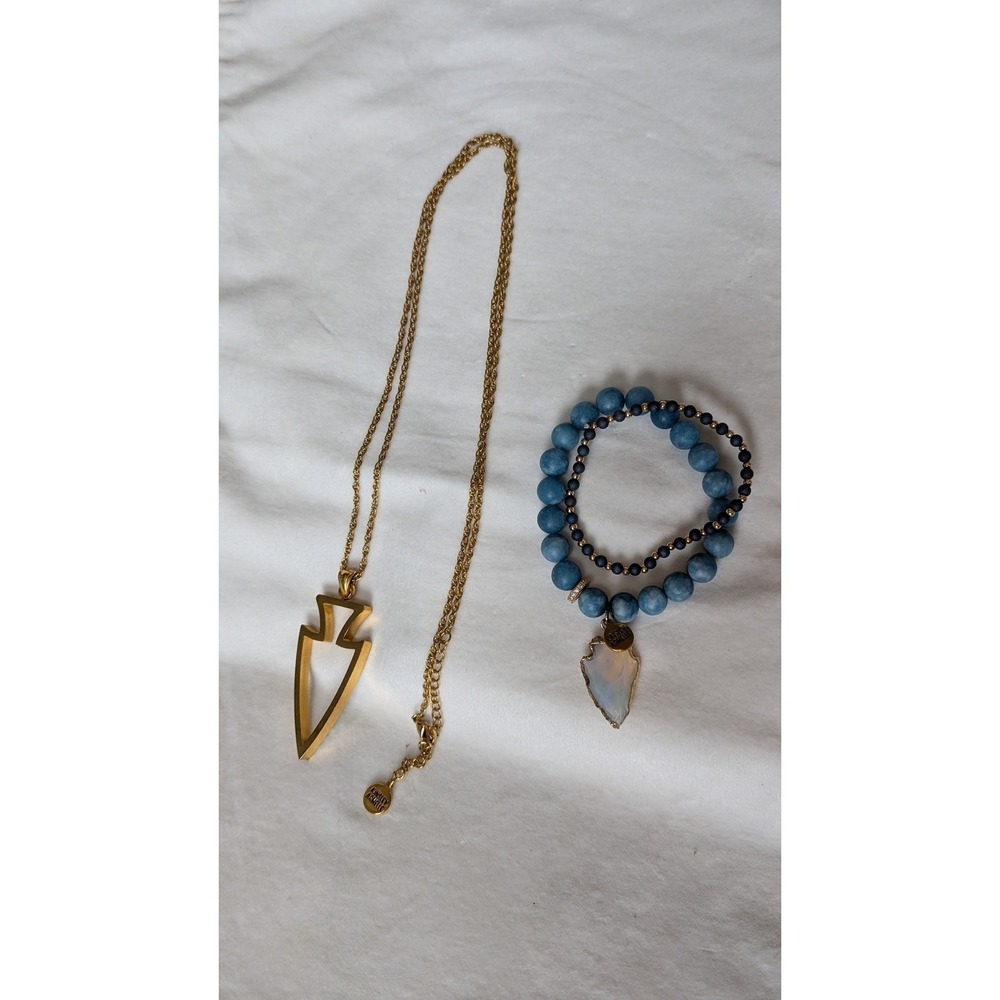 Kinsley Armelle Blue Apatite/Opal Arrowhead Bracelet and Gold Arrowhead Necklace - Picture 2 of 5